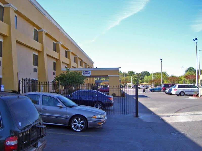 Comfort Inn Airport Memphis Exterior foto